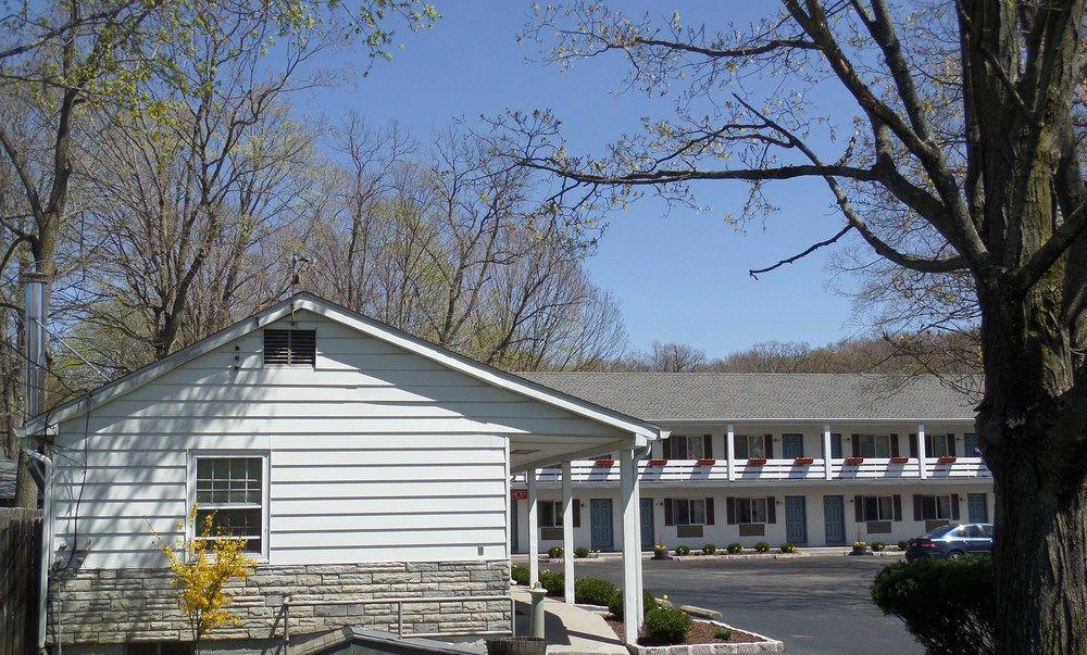 Roosevelt Inn Hyde Park Exterior photo