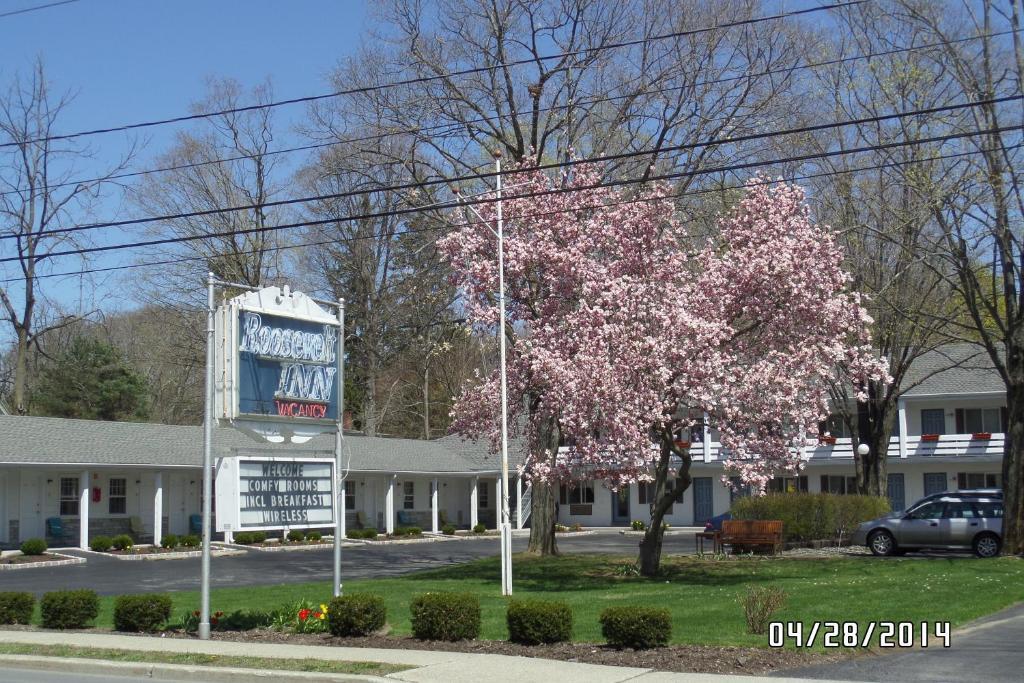 Roosevelt Inn Hyde Park Exterior photo